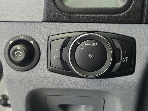 Used 2019 Ford Transit 250 130 Low Roof w/ Exterior Upgrade Package image 25