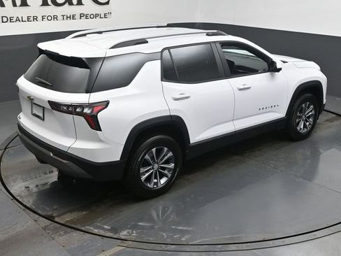 Used 2025 Chevrolet Equinox LT w/ Convenience Package II image 40