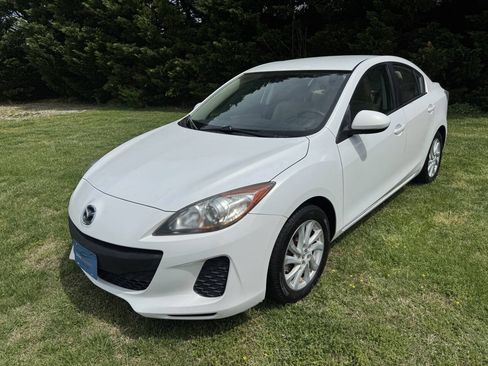 Used 2012 MAZDA MAZDA3 i Touring FWD image 3