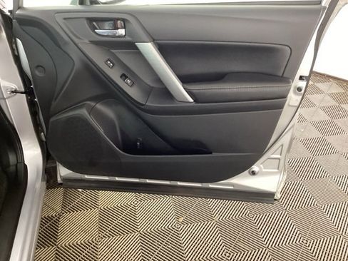 Used 2017 Subaru Forester 2.5i Limited image 19