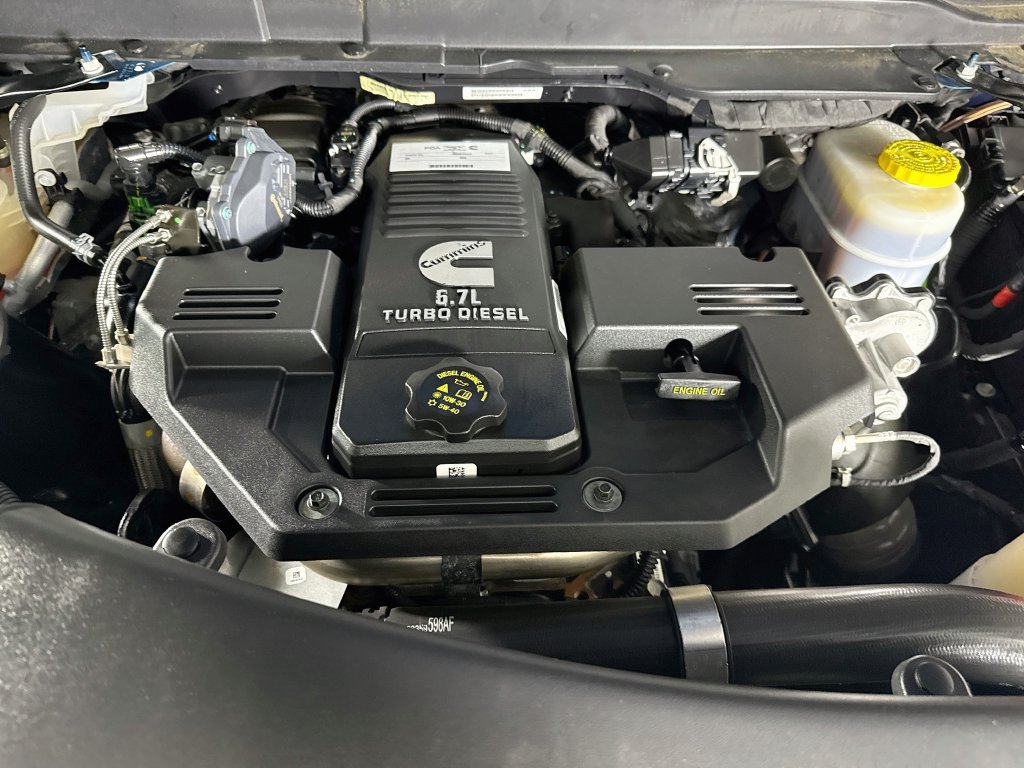 Used 2023 RAM 2500 Limited AWD/4WD image 34