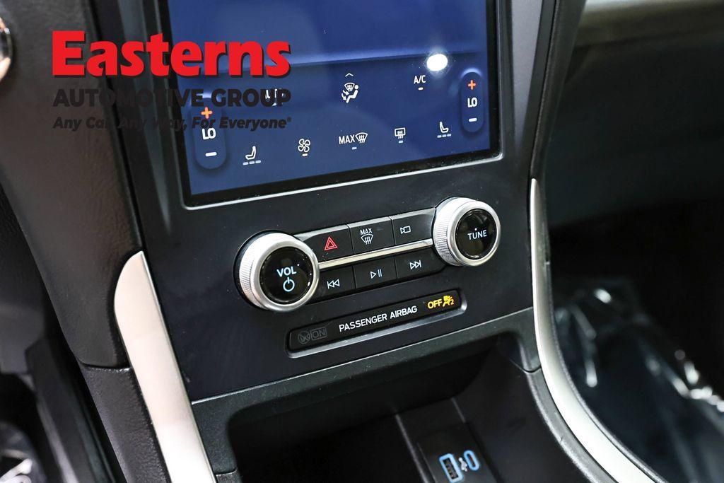 Used 2023 Ford Edge ST-Line AWD/4WD image 22