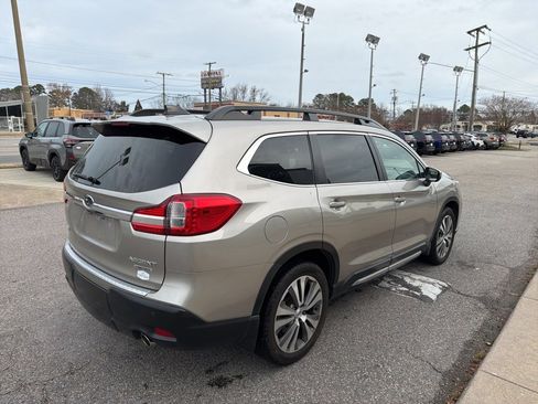 Used 2019 Subaru Ascent Limited w/ Popular Package #2A image 7