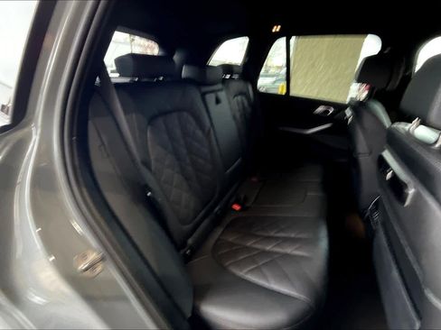 Used 2026 BMW X5 sDrive40i image 19