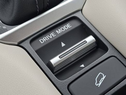 New 2026 Honda HR-V EX-L image 21