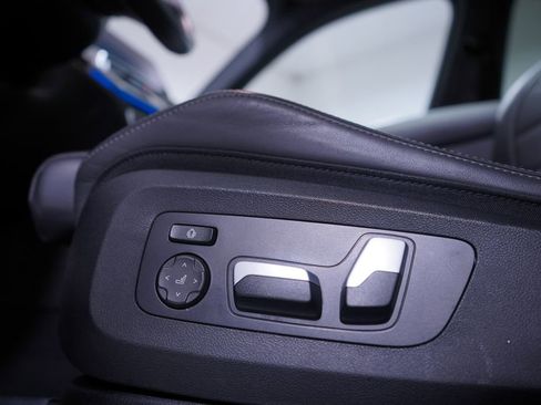 Used 2023 BMW X5 xDrive45e w/ M Sport Package image 18