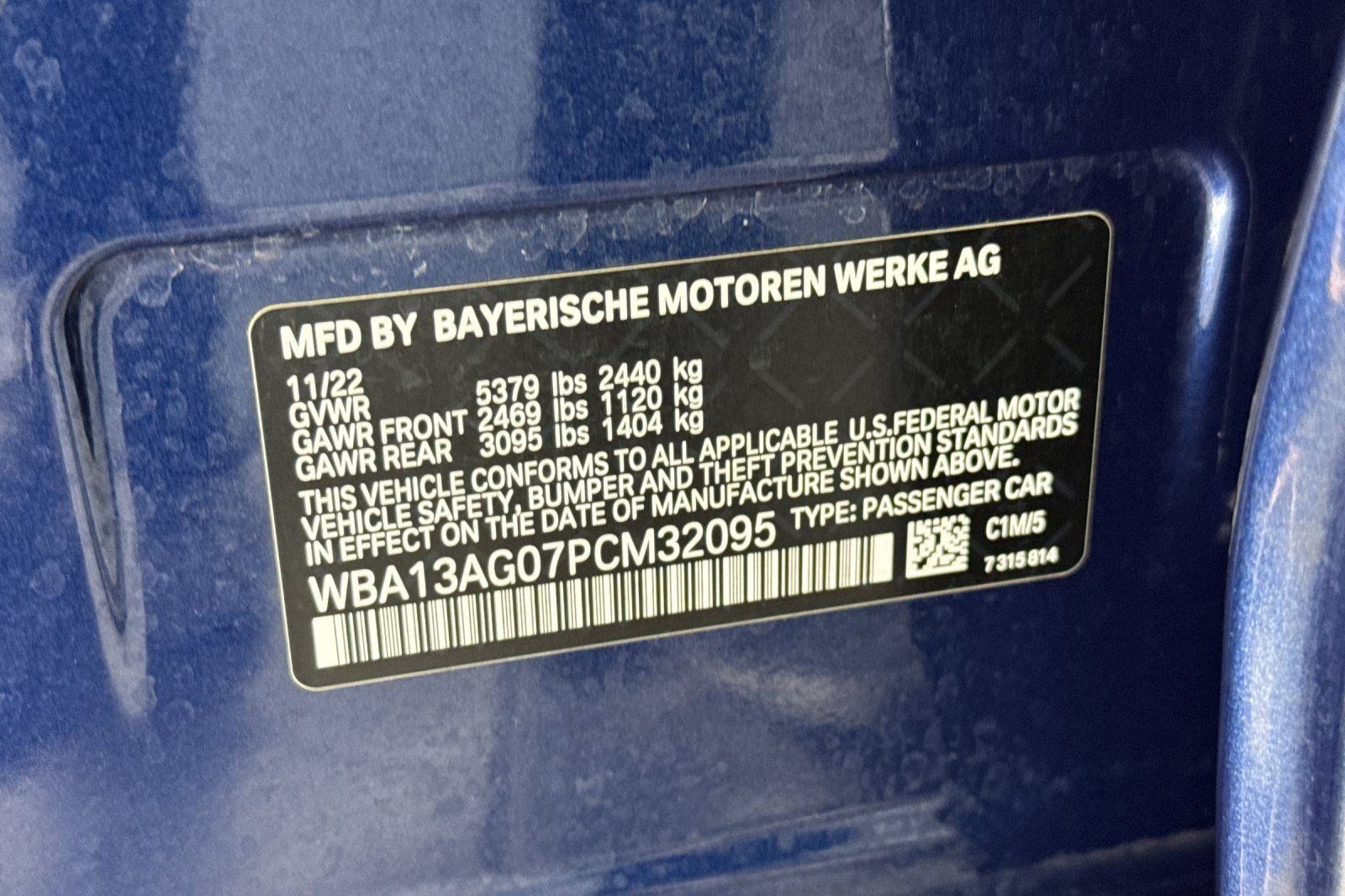Used 2023 BMW 530e w/ Convenience Package RWD image 27