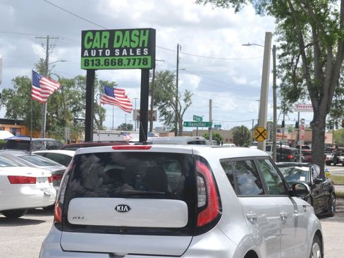 Used 2017 Kia Soul + w/ Primo Package image 13
