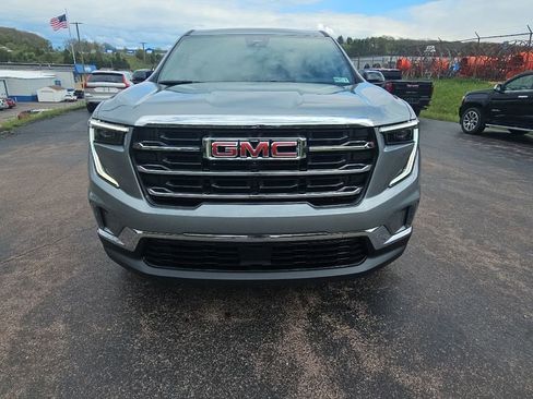 New 2026 GMC Acadia Elevation w/ Elevation Premium Package AWD/4WD image 8