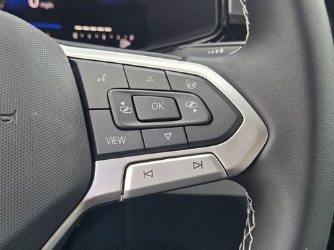 New 2026 Volkswagen Taos S FWD image 23