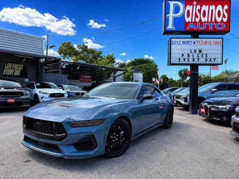 Used 2024 Ford Mustang GT Premium w/ GT Performance Package RWD image 1
