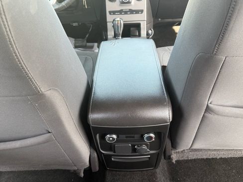 Used 2017 Ford Flex SE FWD image 18