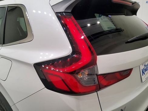 Used 2024 Honda CR-V Sport image 11
