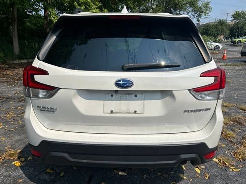 Certified 2023 Subaru Forester Premium AWD/4WD image 6