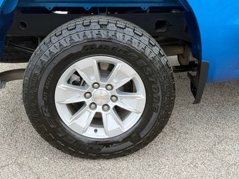 Certified 2023 Chevrolet Silverado 1500 LT AWD/4WD image 16