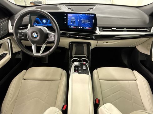 Used 2026 BMW X2 xDrive28i AWD/4WD image 31