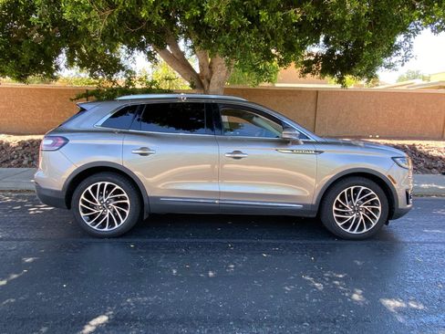 Used 2019 Lincoln Nautilus Reserve FWD image 4
