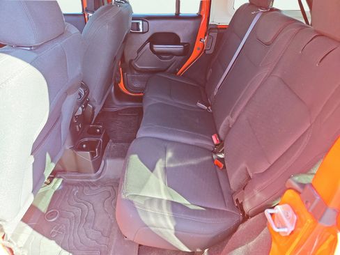 Used 2020 Jeep Wrangler Unlimited Sport S w/ Sun And Sound Package image 17