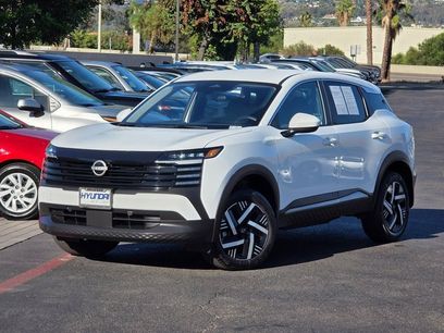 Used 2025 Nissan Kicks SV w/ Illumination Package