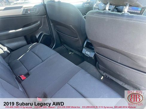 Used 2019 Subaru Legacy 2.5i Premium image 10