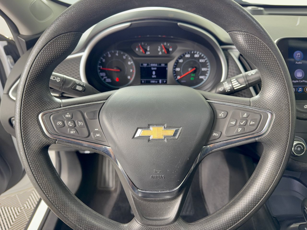 Used 2023 Chevrolet Malibu LS w/ Driver Confidence Package FWD image 11