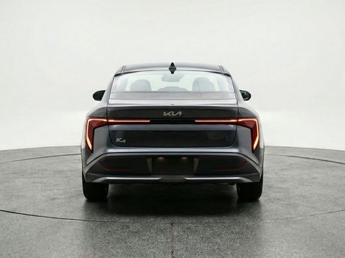 Used 2025 Kia K4 LXS image 7