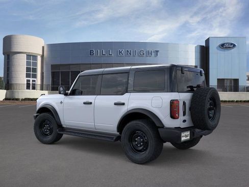 New 2026 Ford Bronco Outer Banks image 5