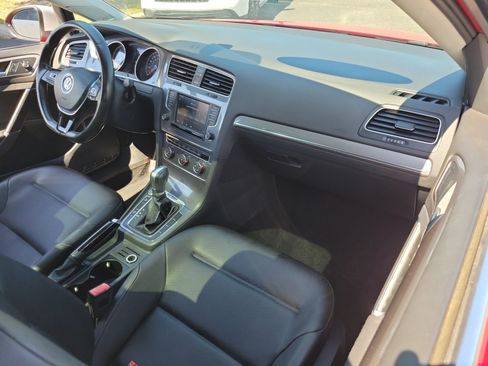 Used 2017 Volkswagen Golf Alltrack SE AWD/4WD image 13