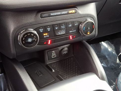 Used 2024 Ford Bronco Sport Heritage w/ Heritage Convenience Package image 16