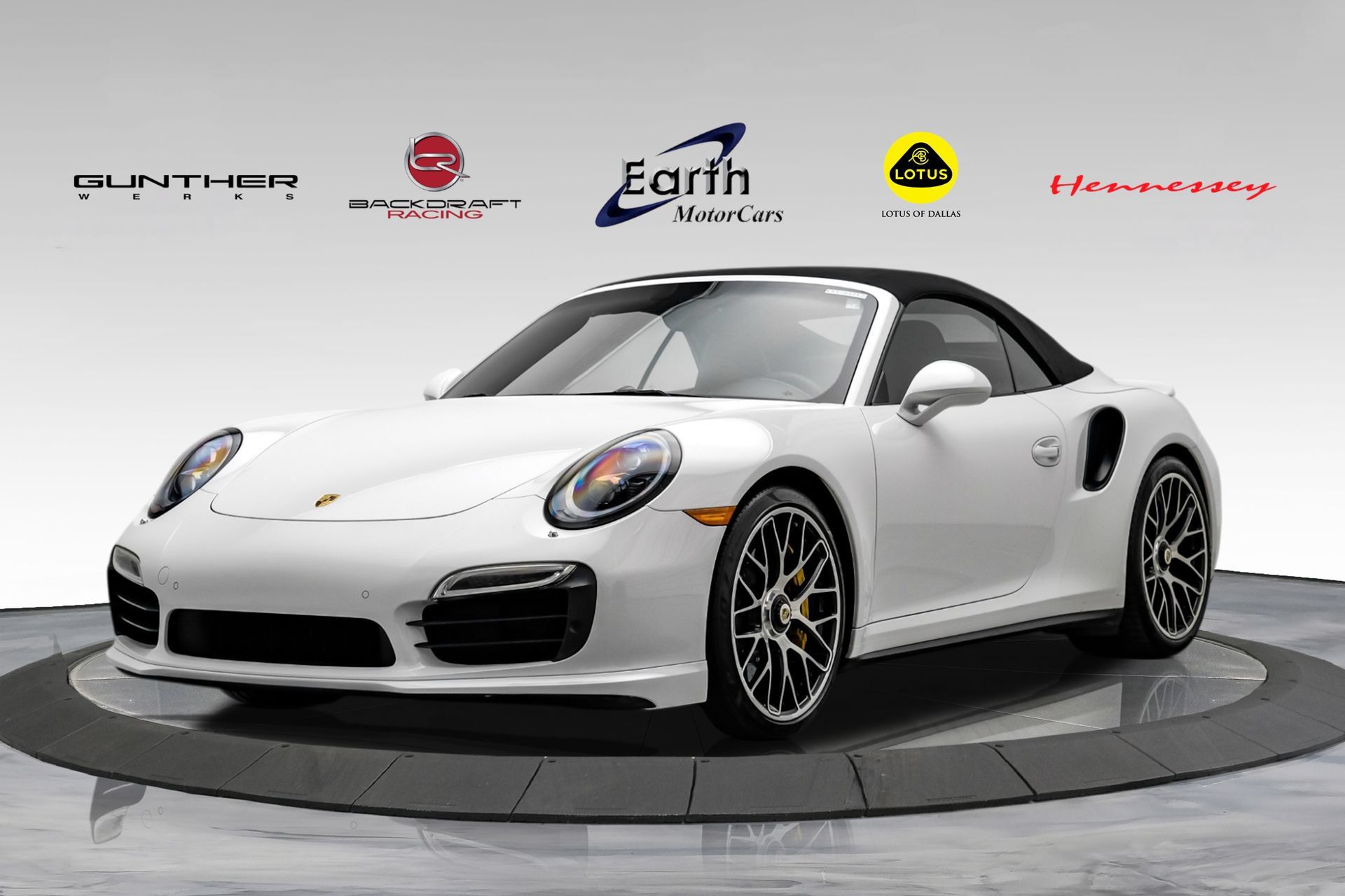 Used 2016 Porsche 911 Turbo S AWD/4WD image 1