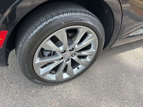 Used 2023 Buick Envision Avenir AWD/4WD image 15