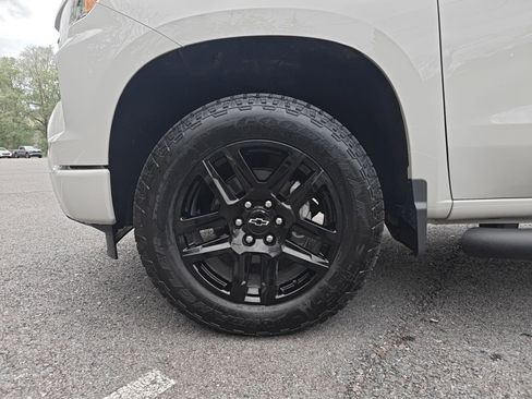 Certified 2026 Chevrolet Silverado 1500 RST w/ RST Select Package AWD/4WD image 12