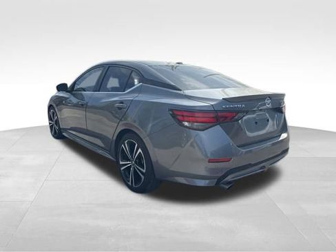 Used 2020 Nissan Sentra SR image 3