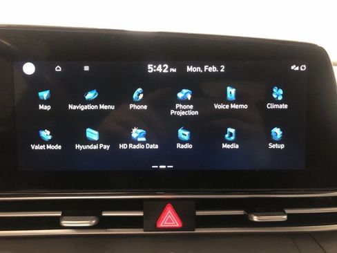 Used 2023 Hyundai Elantra SEL w/ Convenience Package image 26