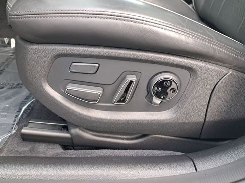 Used 2015 Hyundai Genesis 3.8 w/ Option Group 03 image 37