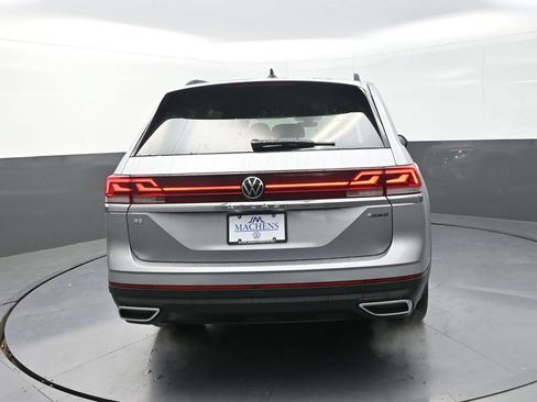 Used 2026 Volkswagen Atlas SE AWD/4WD image 9