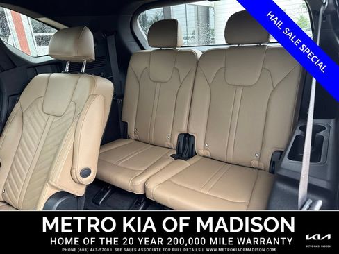 Used 2025 Kia Sorento SX Prestige w/ Olive Brown Leather Package AWD/4WD image 31