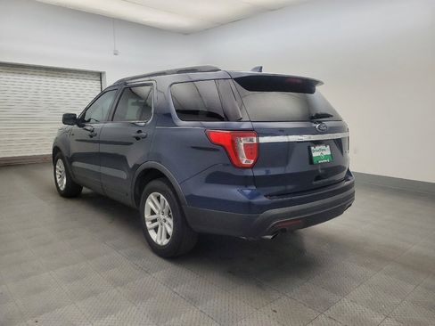 Used 2017 Ford Explorer FWD image 5