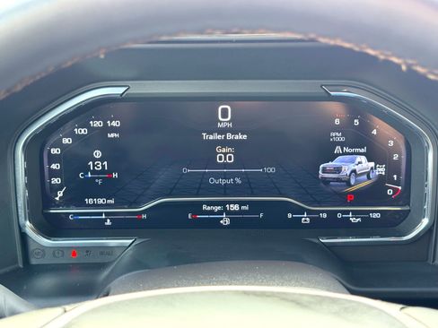 Used 2024 GMC Sierra 1500 AT4 w/ Technology Package image 27