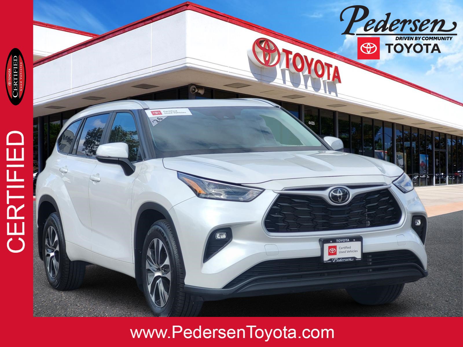 Certified 2026 Toyota Highlander XLE AWD/4WD image 1