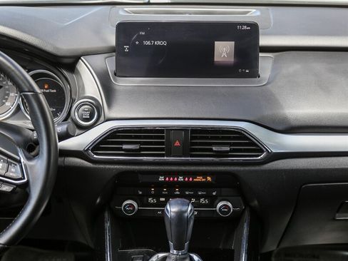 Used 2022 MAZDA CX-9 Touring AWD/4WD image 17