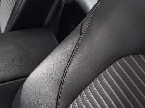 Certified 2023 Toyota Camry SE image 19