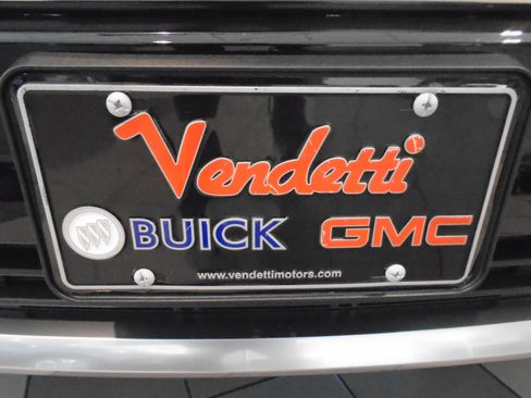 Certified 2023 GMC Canyon AT4X image 31