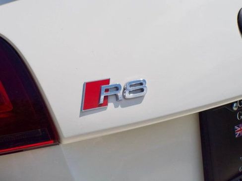 Used 2014 Audi R8 V8 w/ Convenience Package AWD/4WD image 20