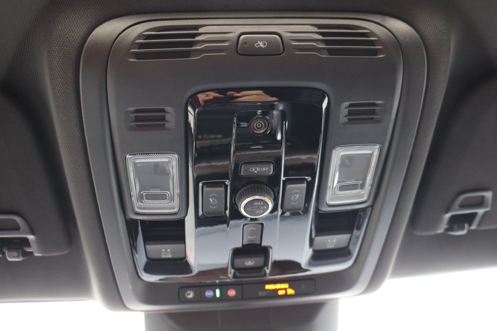 New 2027 Chevrolet Suburban High Country AWD/4WD image 15