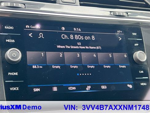 Used 2022 Volkswagen Tiguan SEL R-Line image 29