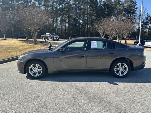 Used 2023 Dodge Charger SXT image 8
