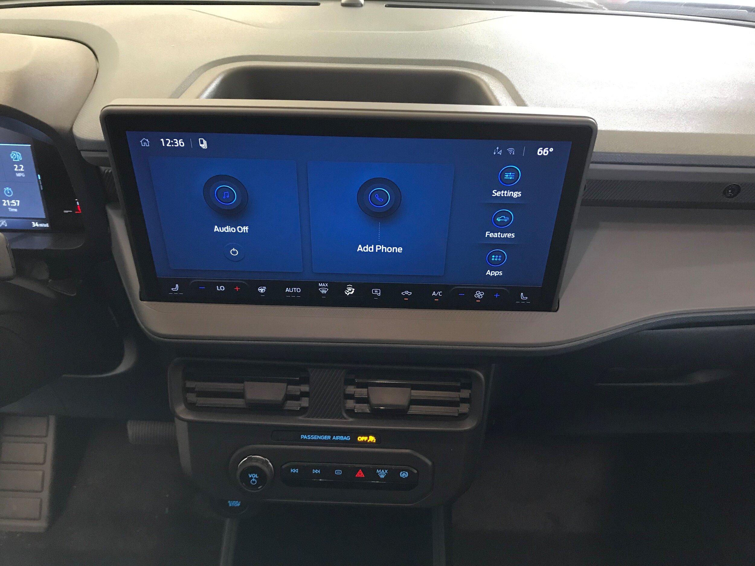 New 2026 Ford Maverick XLT w/ XLT Luxury Package AWD/4WD image 22