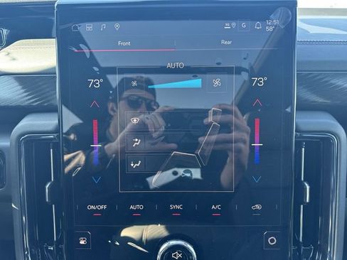 New 2026 GMC Yukon XL AT4 w/ AT4 Premium Plus Package image 19