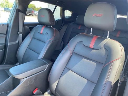 Used 2024 Chevrolet Trax RS w/ Driver Confidence Package FWD image 11